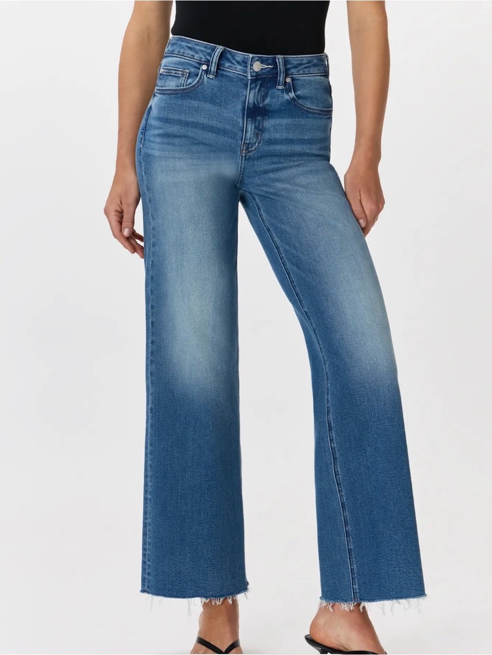 Quince Bella Stretch Wide-Leg Jeans With Raw Hem
